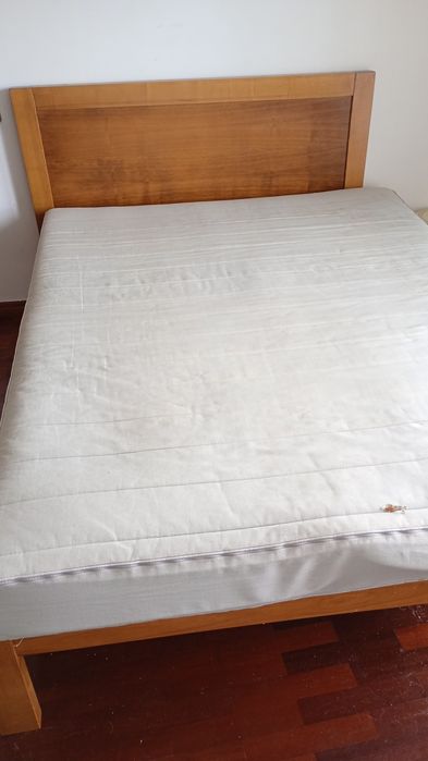 Cama casal queensize