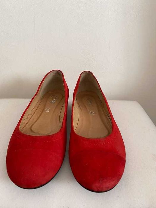 Czerwone zamszowe skórzane baleriny balerinki