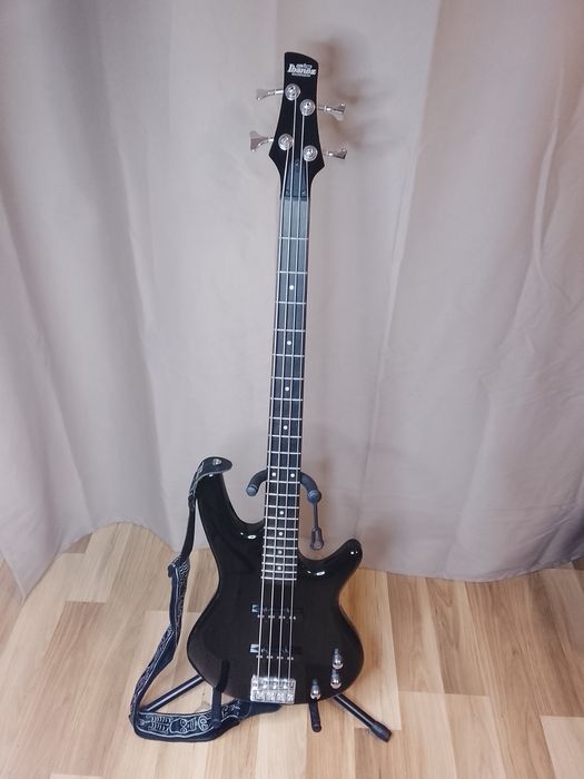 Бас гитара Ibanez GSR180
