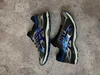 Кросівки Asics Gel-Cumulus 17