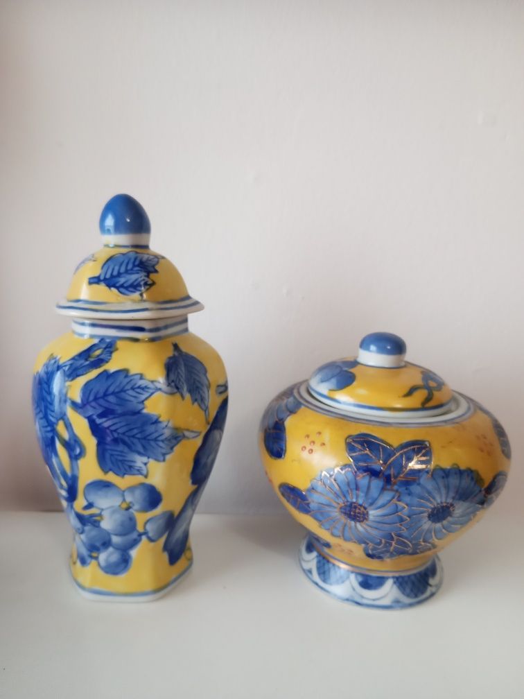 Conjunto 3 peças cerâmica, bule e (2) tibor tema florais