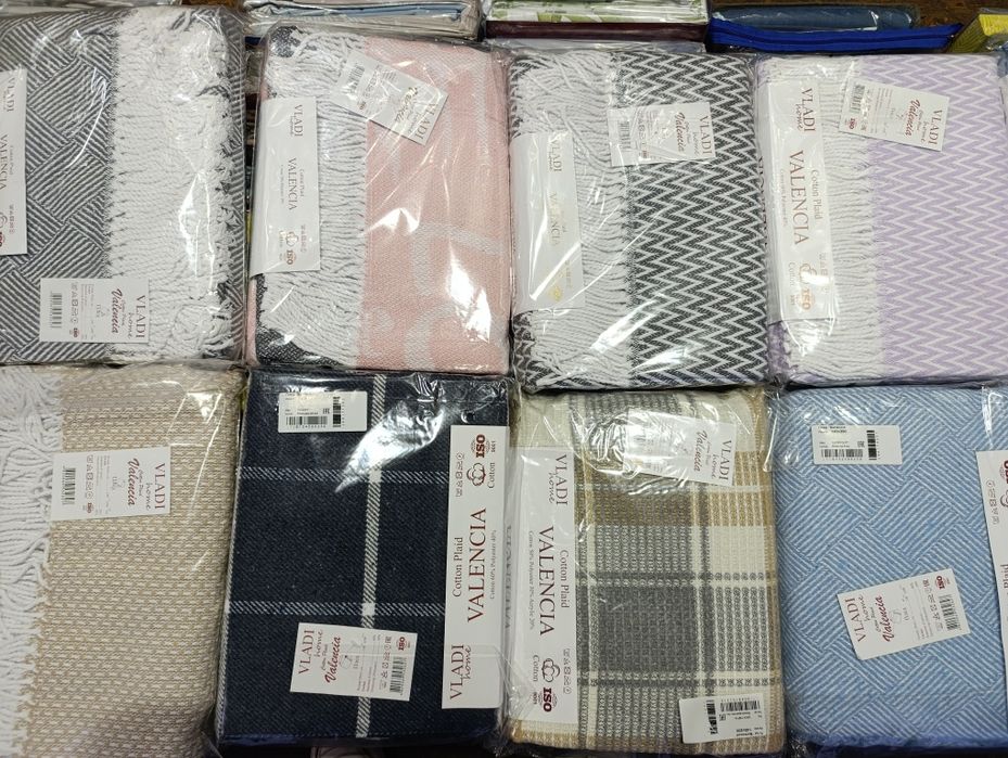 Бавовняні пледи Valencia. Vladi. 140x200. 350 гр/м.кв щільність.