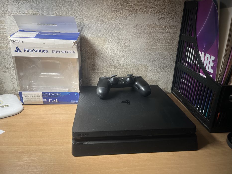 Плейстейшн 4 (Ps 4 slim, 500 gb.) + геймпад