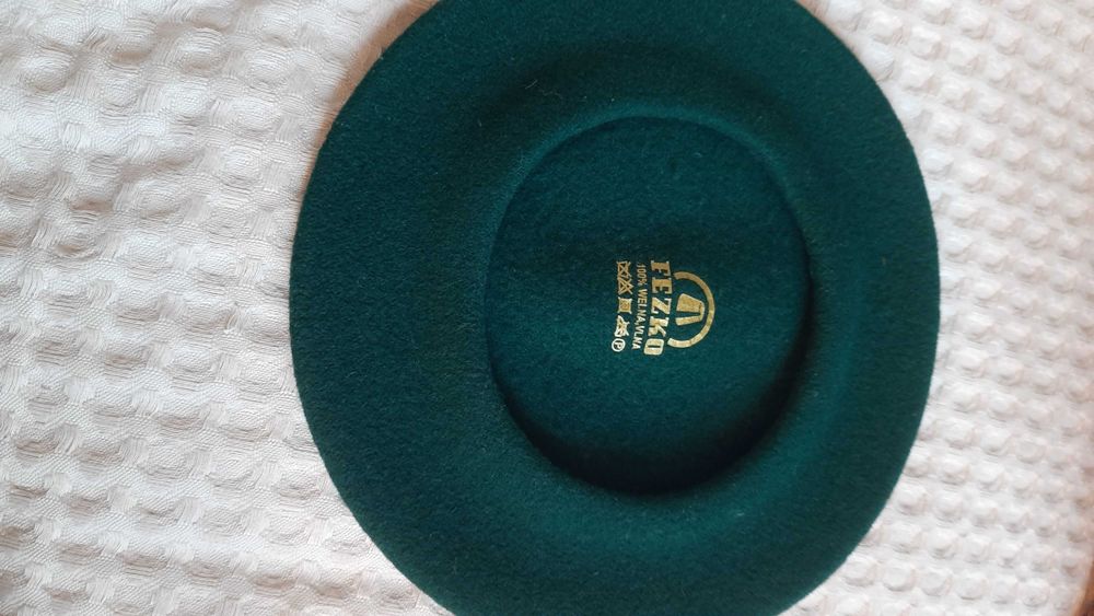 Beret wełniany plus szalik
