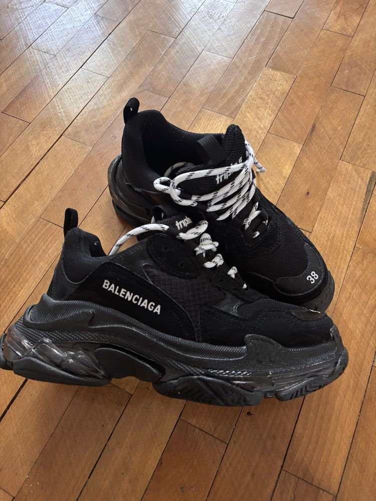 Кросівки Balenciaga
