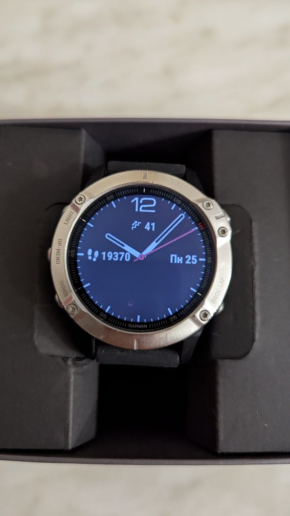 Часы Garmin Fenix 6, годинник смарт