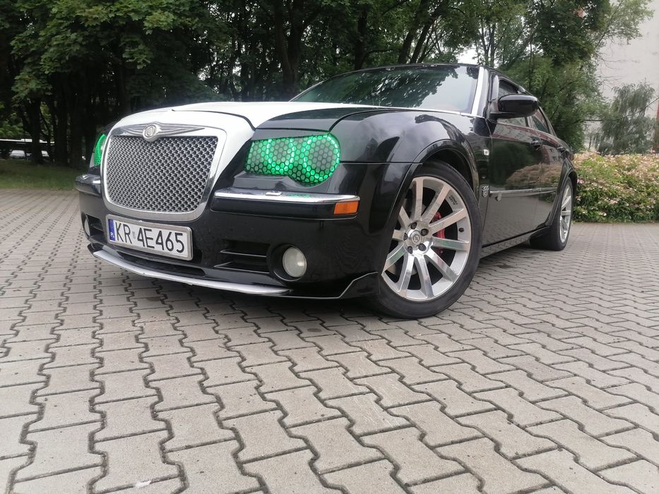 Chrysler 300c 2008 polift Srt8 6.1 LPG prins polski salon felgi 22 cal