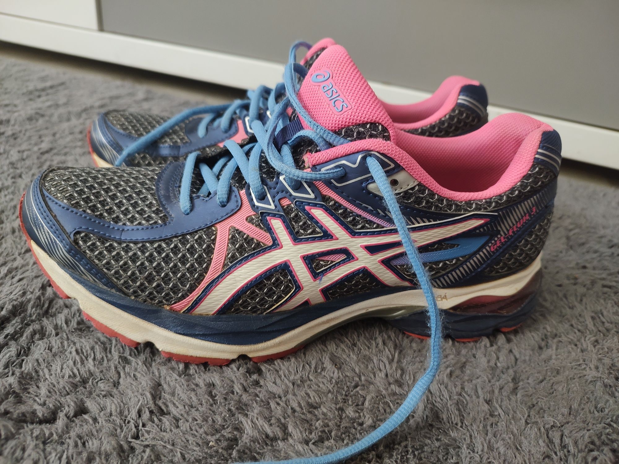 Buty Asics roz 42