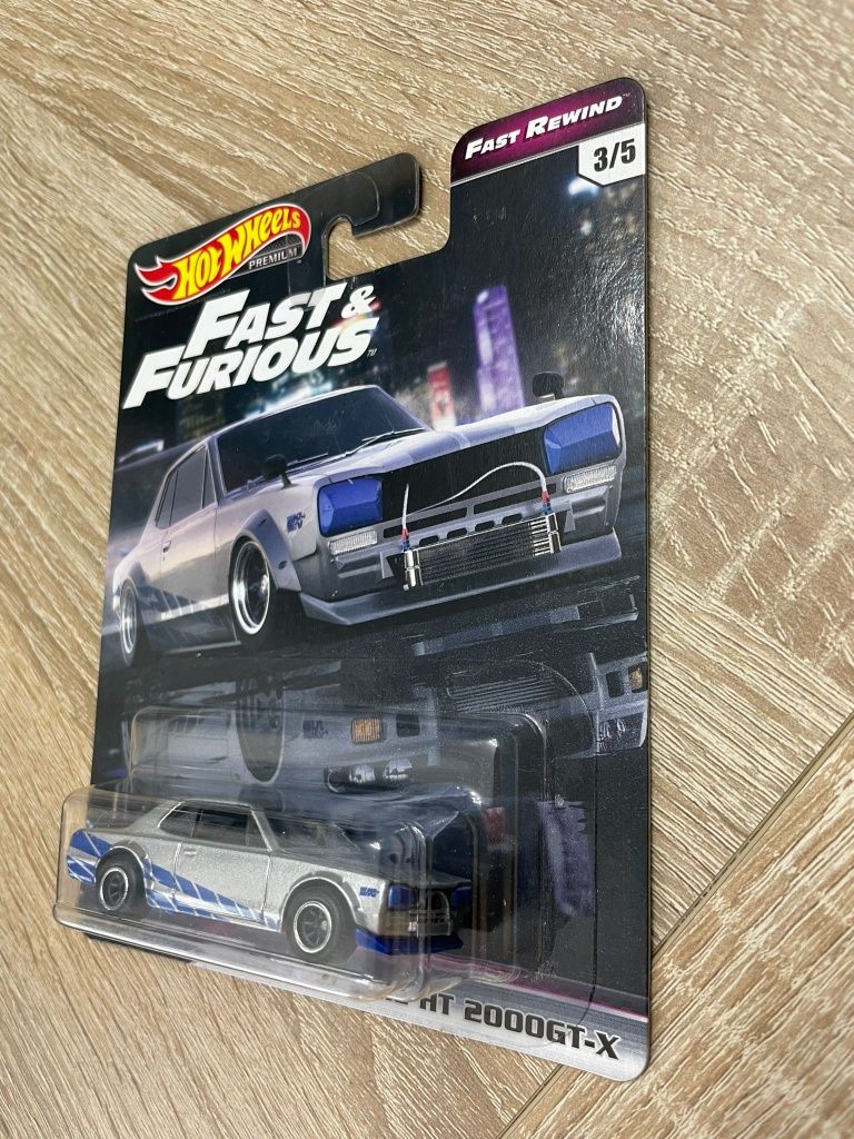 Hot Wheels Premium Nissan Skyline HT 2000GT-X Fast Rewind