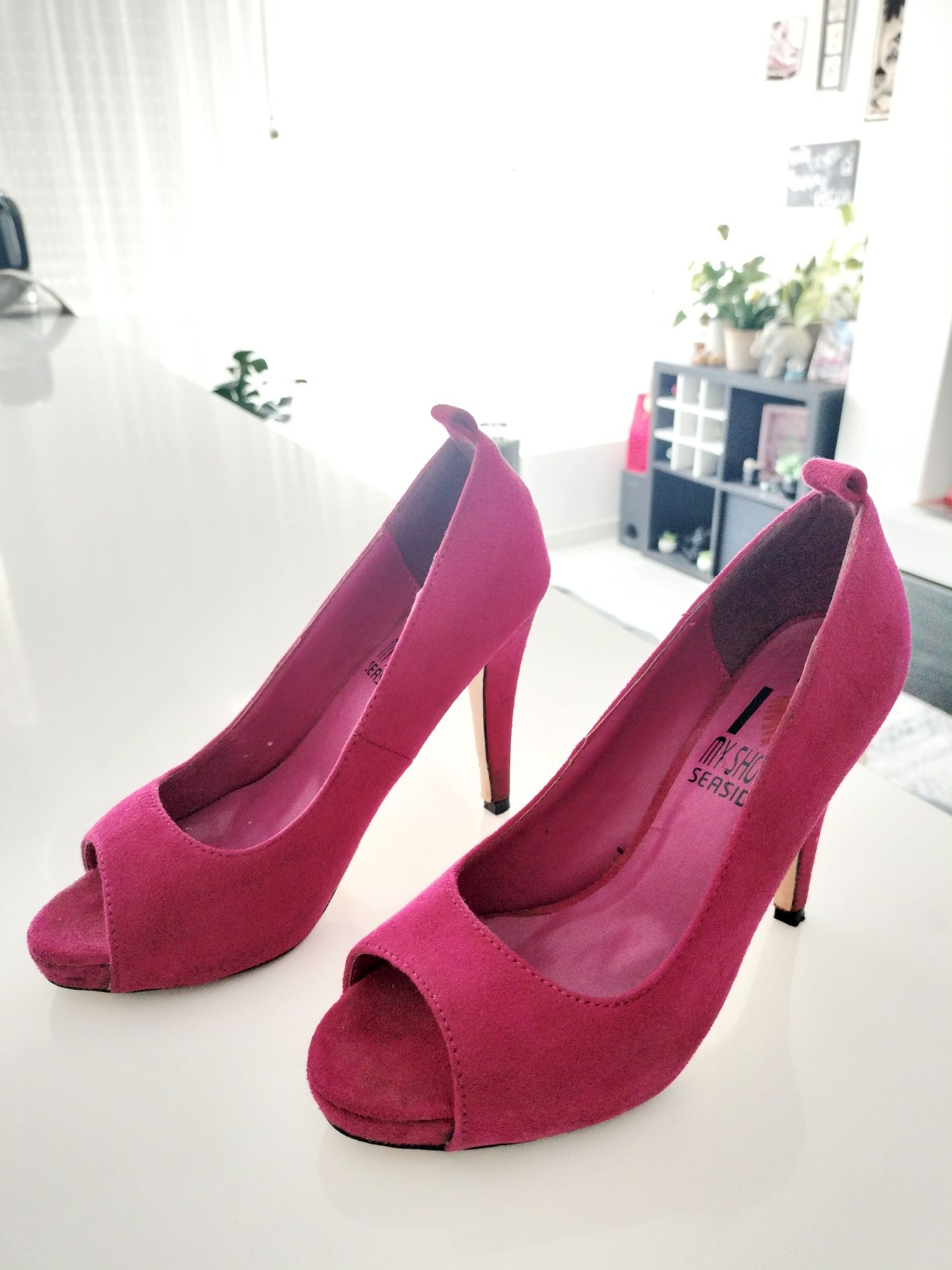 Sapatos Rosa TAM 36