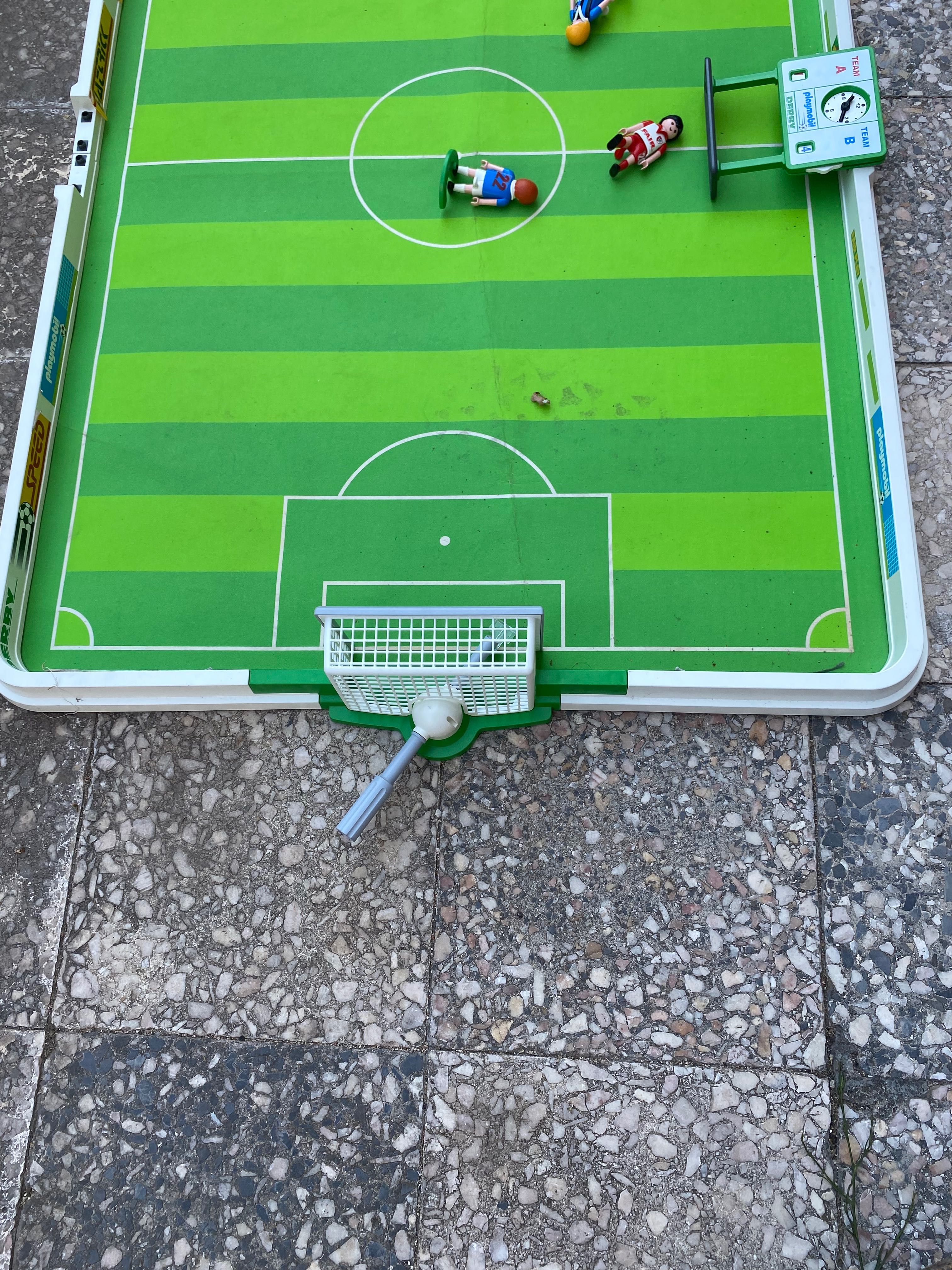 Campo futebol playmobil