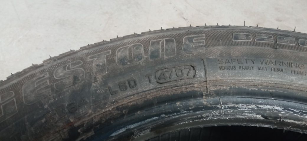 Opona Bridgestone B250 7mm 1 sztuka