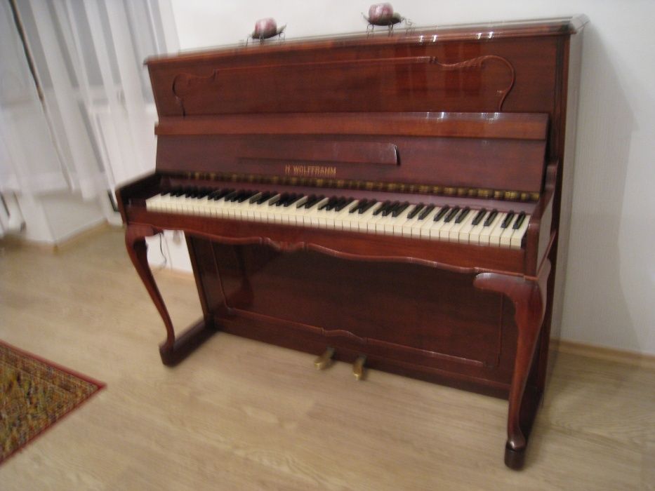 Продам пианино H.Wolfframm (производство - Германия)