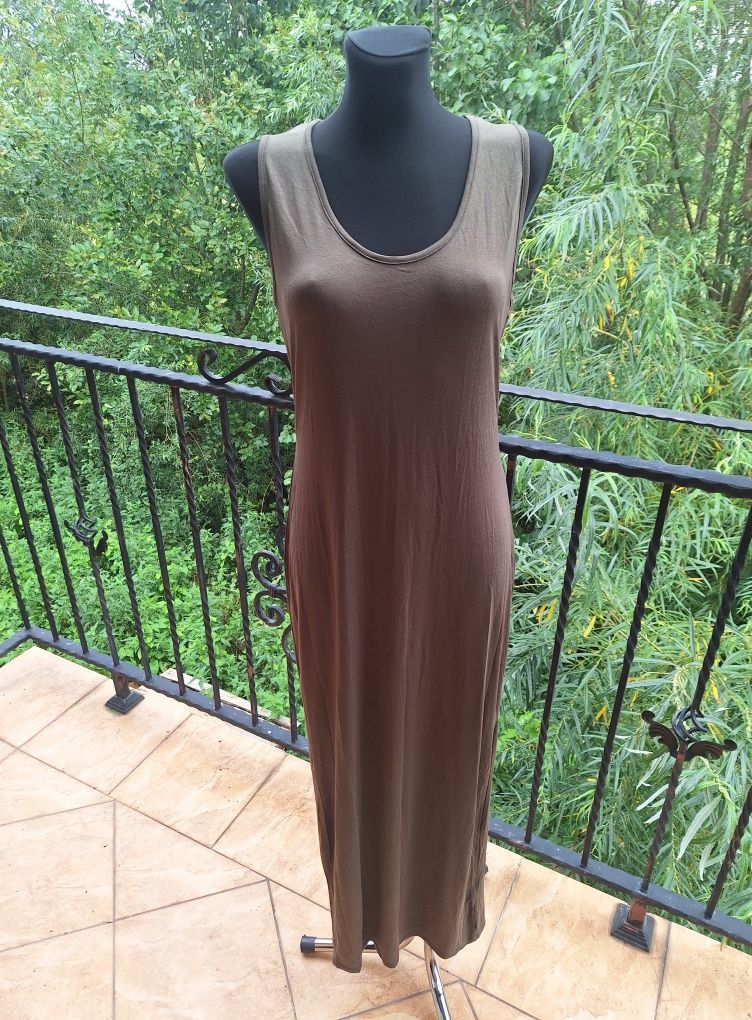 Długa sukienka maxi khaki Nowa marka PrettyLittleThing rozmiar L 40