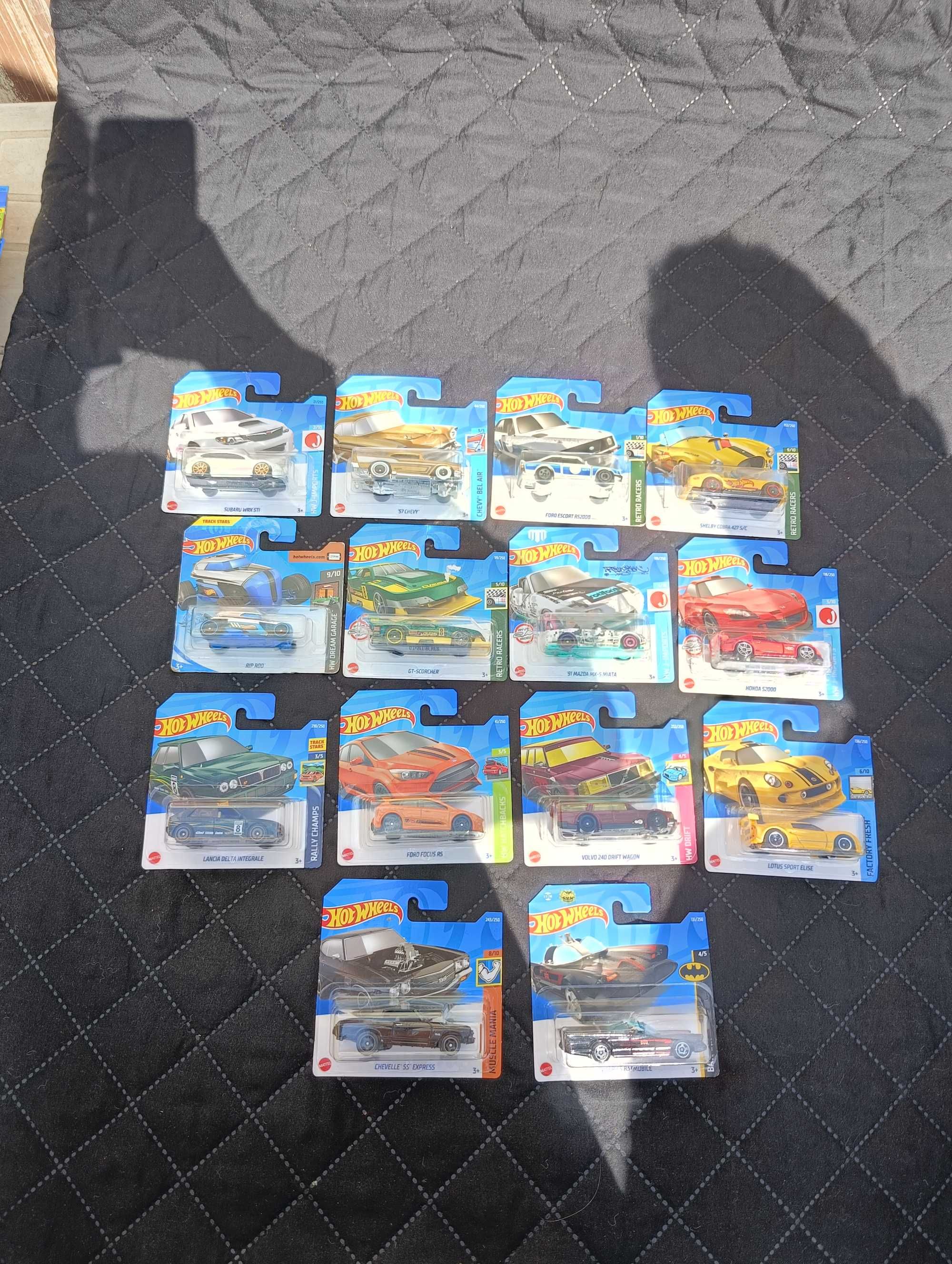 Hot Wheels  WIELKI ZESTAW! 138 szt! NOWE!+ gratis!