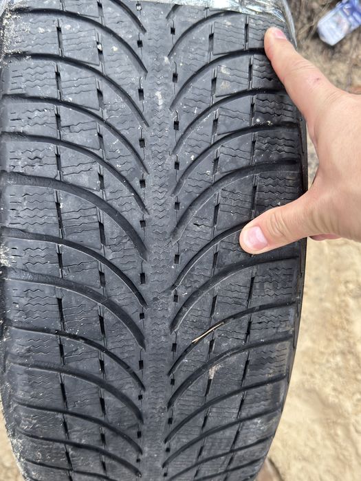 Продам зимові шини michelin