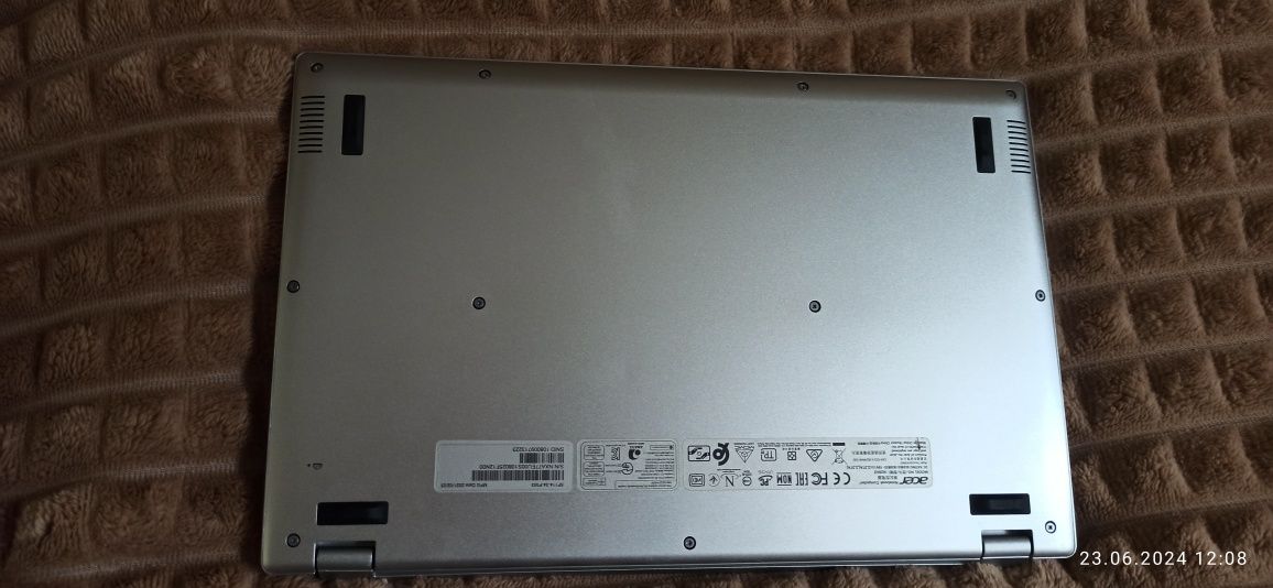 Продам ноутбук acer swift 1 в гарному стані