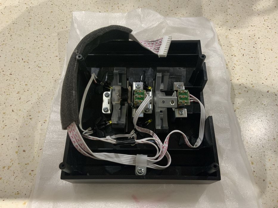 Moog Subsequent 37 - kompletny zestaw kół modulacji