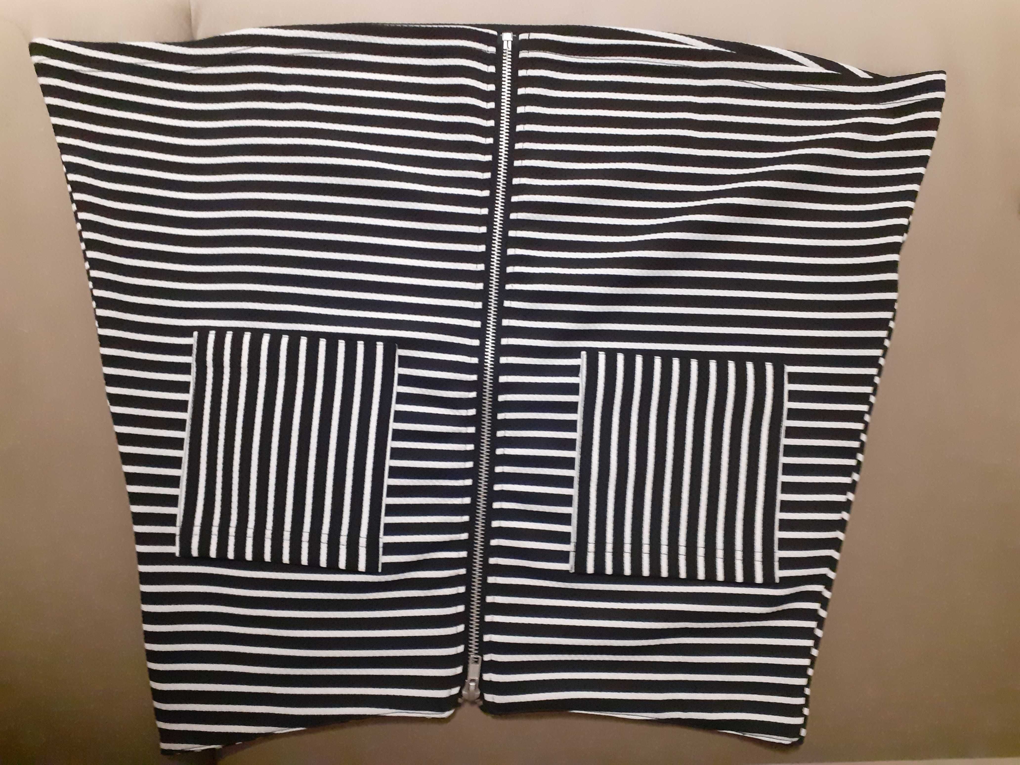 Krótka spódniczka mini w paski czarno białe zebra M/L