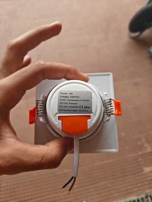 Foco Downlight LED Inclinável Branco Quente