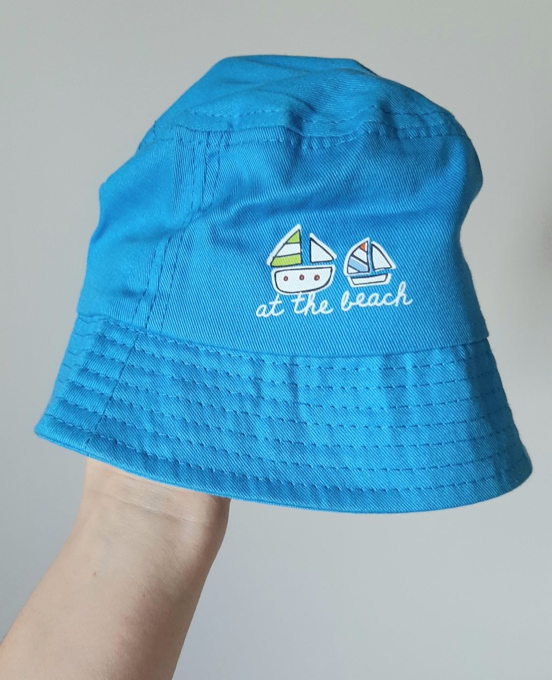 Nowa czapka niebieska 46 kapelusz