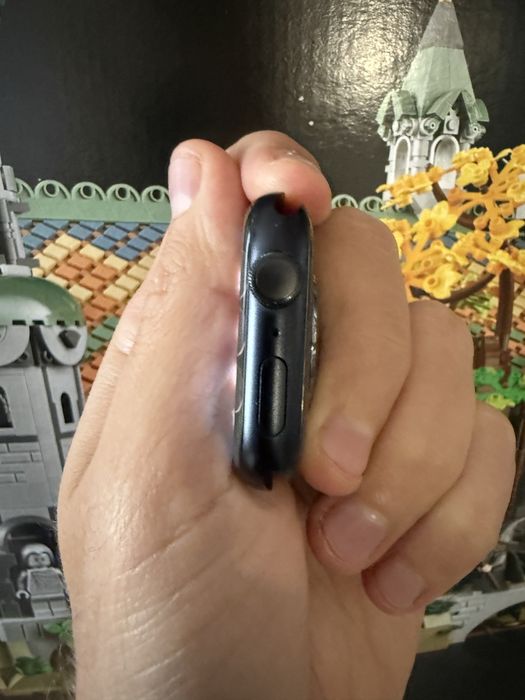 Продам Apple Watch 8 45mm GPS