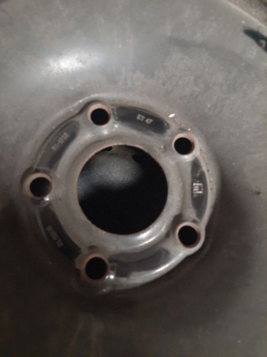 Felgi opony zimowe R-16