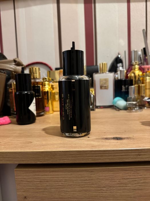 Оригінальні парфуми з власної колекції