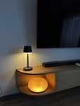 Lampa biurkowa Philips Hue Go White and Colour Ambiance Czarny