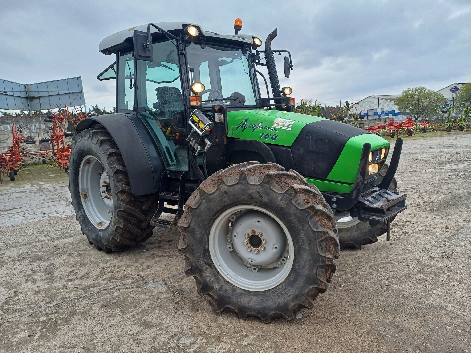 Deutz Fahr Agrofarm 100 bardzo zadbany /cena brutto VM