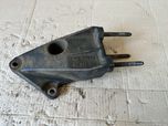 Кронштейн двигуна 1.7 дизель Opel Vectra B 90498183