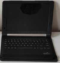 Tablet Lenovo 60047 w etui z klawiaturą