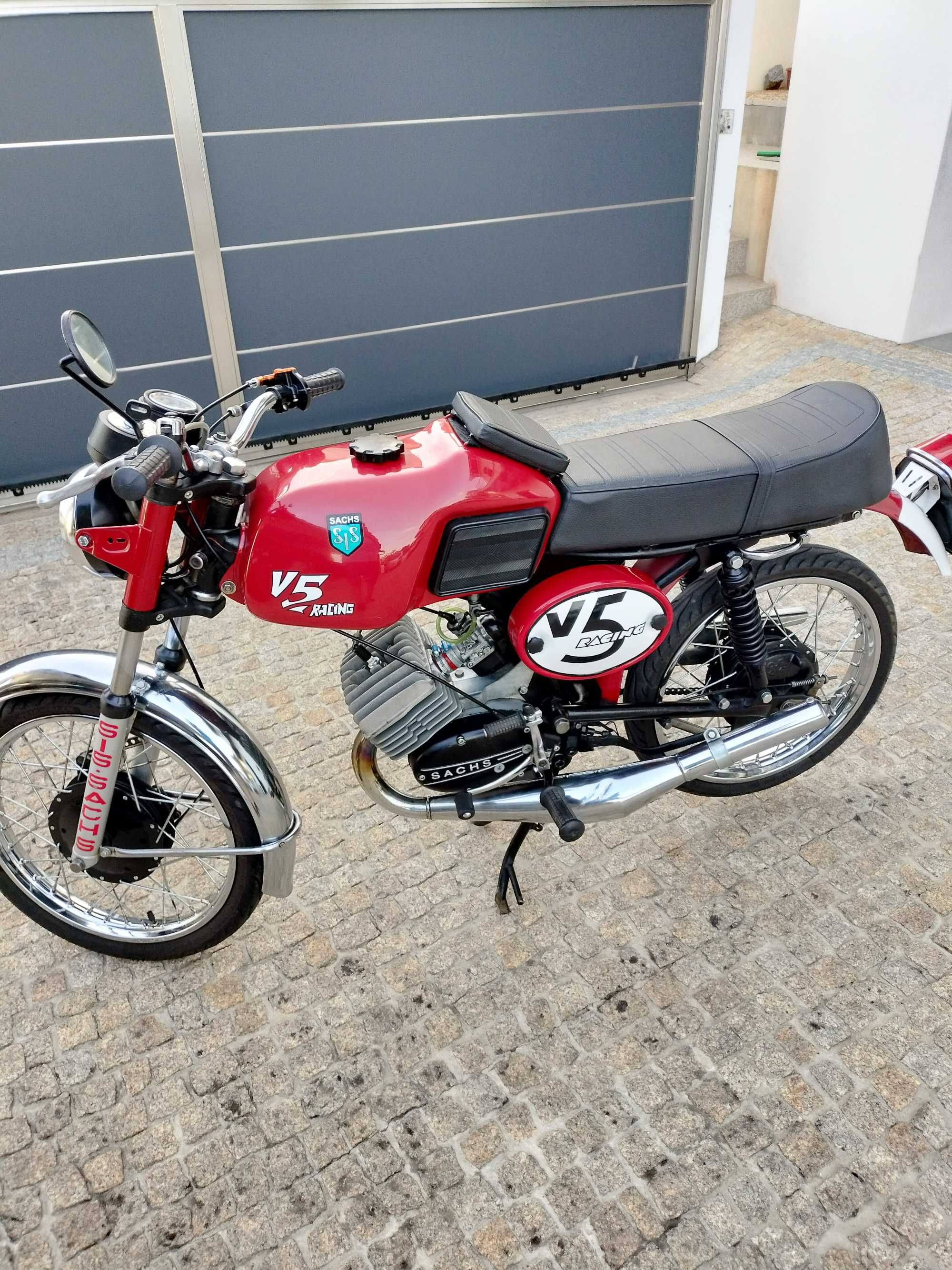 Vendo Sachs v 5 em ótimo estado
