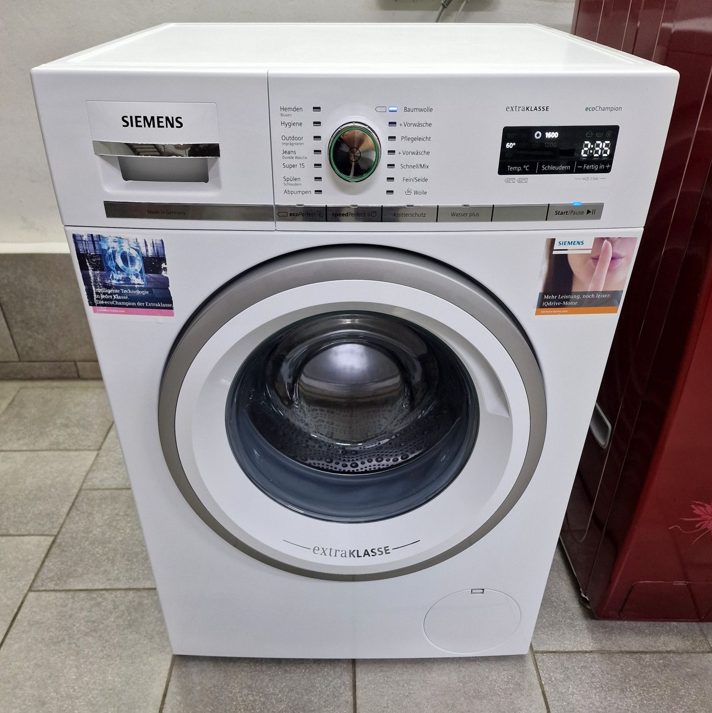 Пральна/стиральная/ машина Siemens IQ 700 / WM16W4C1 / Made in Germany