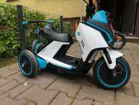 Motor na akumulator