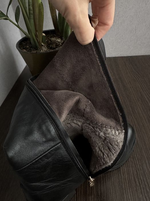 Продам жіночі високі чоботи натуральна шкіра