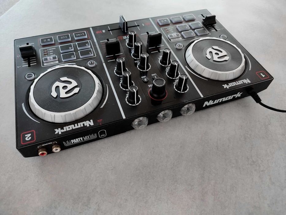 Kontroler Dj Numark Party Mix konsola mikser z RGB