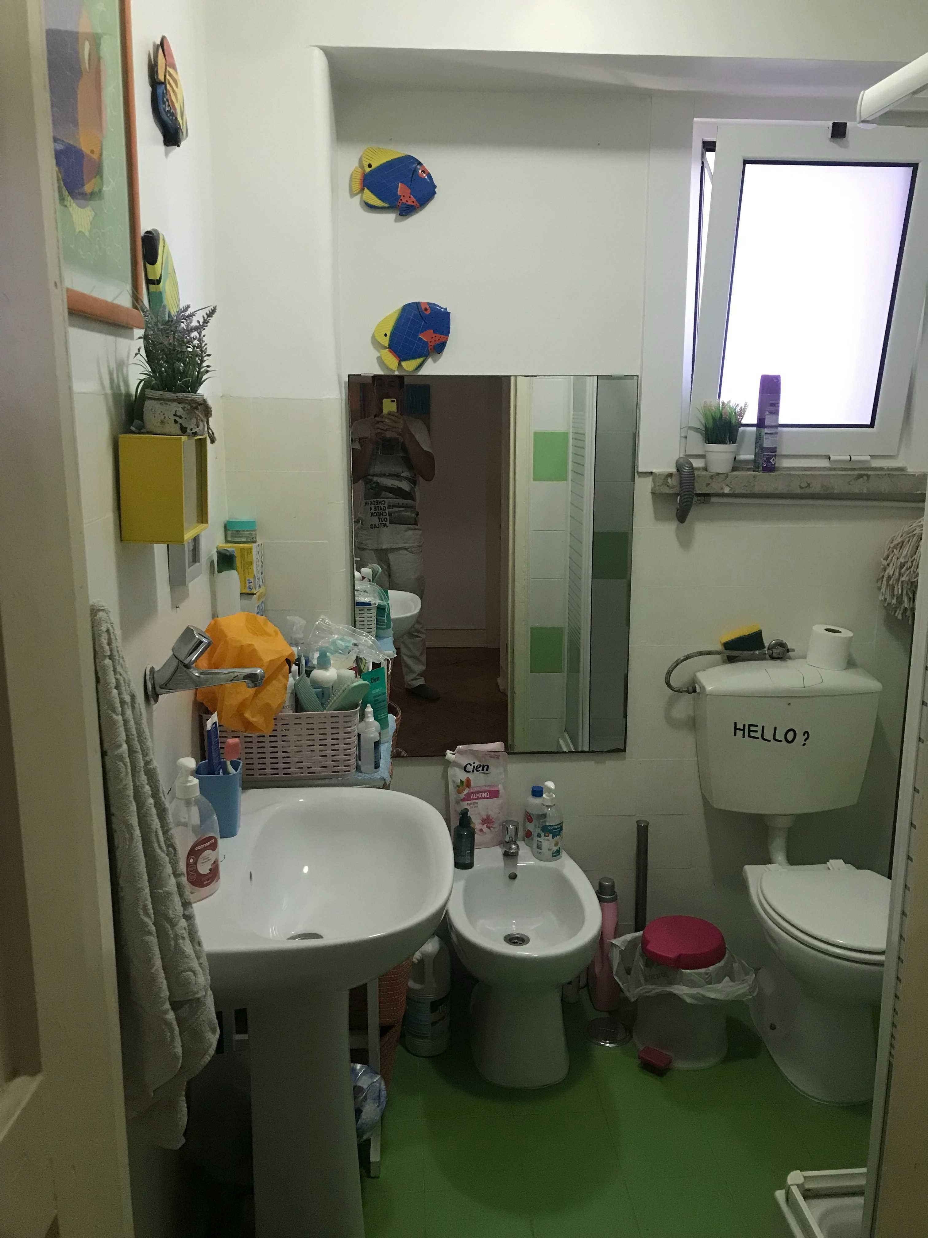 Alugo quarto em casa em Alvalade