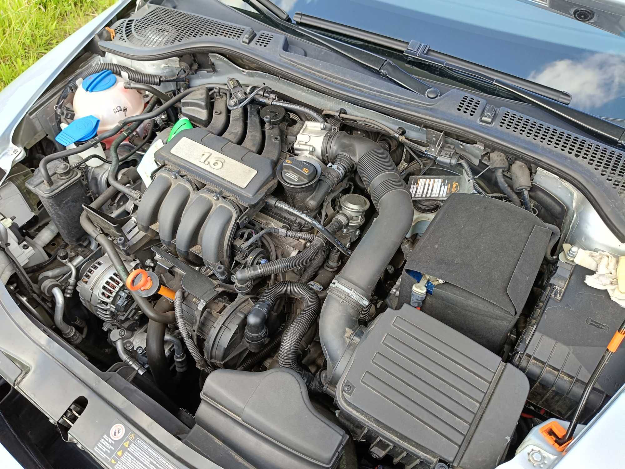 skoda  Octavia II  1.6 mpi   2012r  mały  przebieg  42159 km