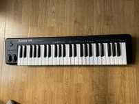 ALESIS q49 midi controller