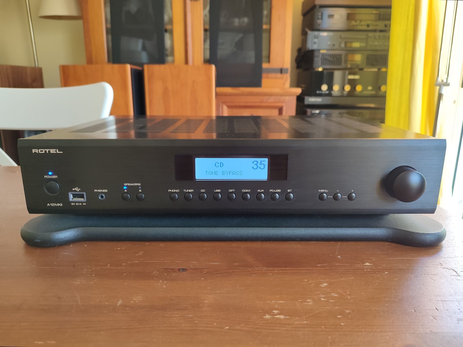Rotel A-12 MK2 Amplificador Hi-Fi C/Novo!