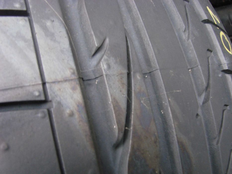 255 45 r 20 Bridgestone