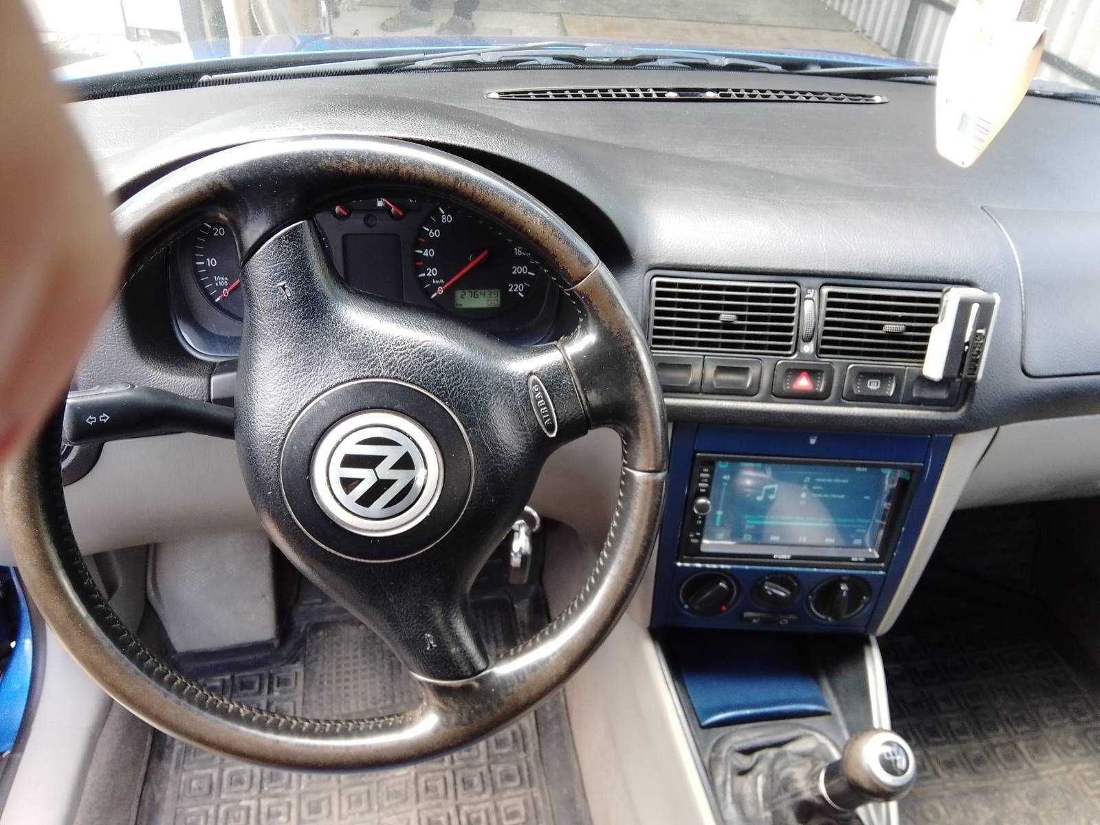 Volkswagen Golf 4