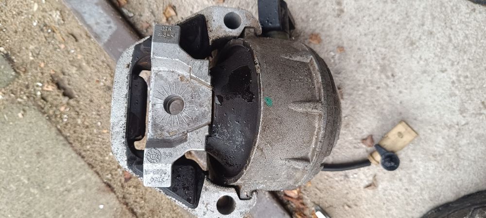 Poduszka silnika 3.0tdi a6c7