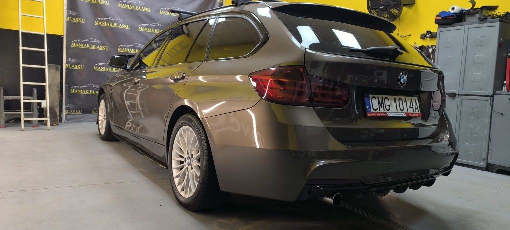BMW F30 F31 Dokładki Progów Splittery Podproża Zwykłe Progi Czarny