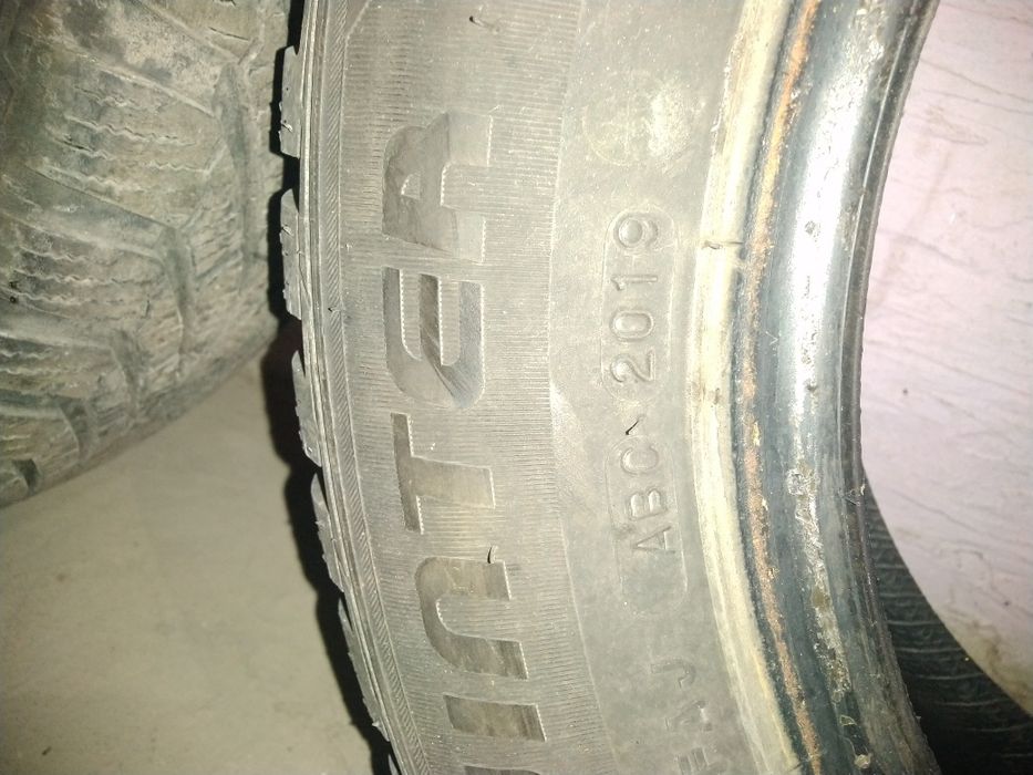 4x Opony zimowe 165/70 R14