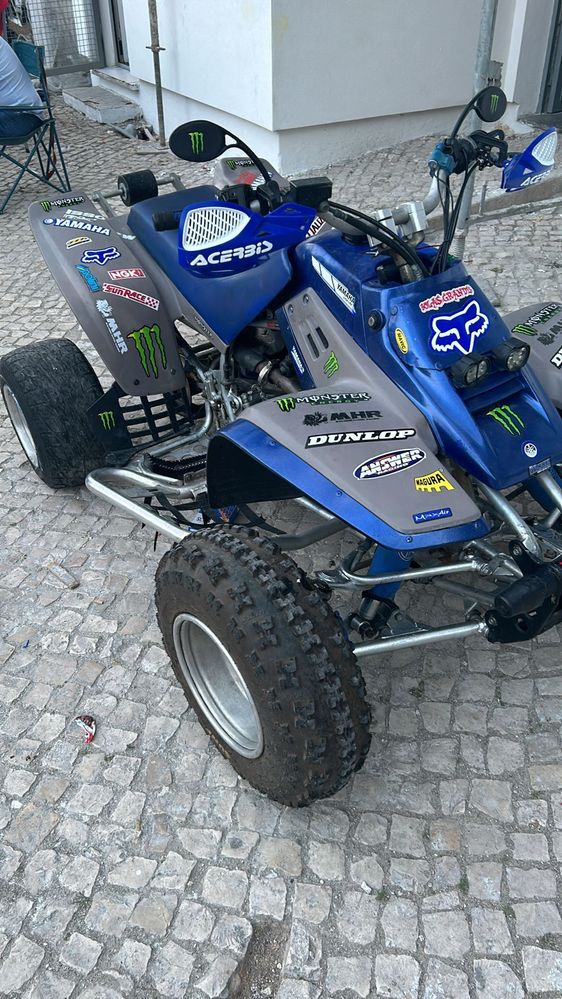 Moto 4 yamaha como nova