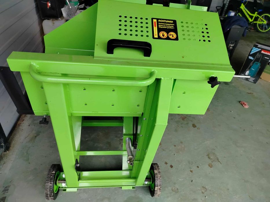 Piła wychyłowa, przecinarka do drewna Zipper ZI-WP700TN