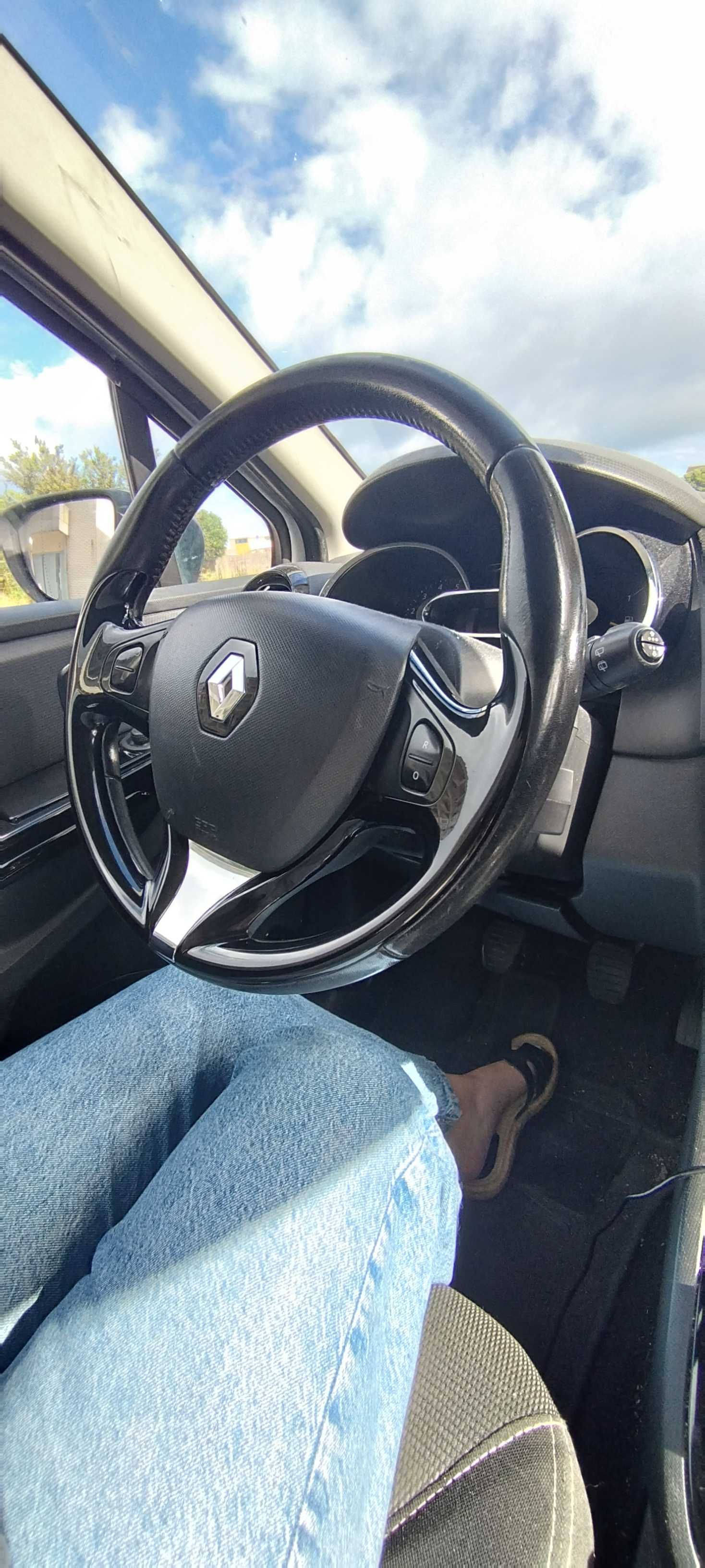 RENAULT Clio IV Sport Tourer Diesel