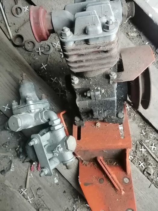 Продам компресор т 25